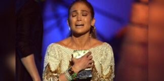 Ya puedes alquilar hombres guapos para que te consuelen mientras lloras
