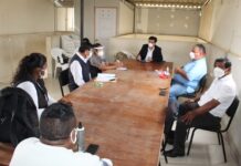 Alcalde Darwin García informa a dirigentes vecinales sobre reactivación de proyectos en el distrito.