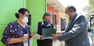 UNP entrega laptops a docentes para optimizar clases virtuales