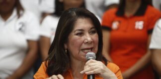 Martha Chávez: ‘Vicente Zeballos se hubiera ido a Bolivia porque es una persona con rasgos andinos’