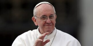 El Papa francisco se dirige a sus fieles en público después de seis meses