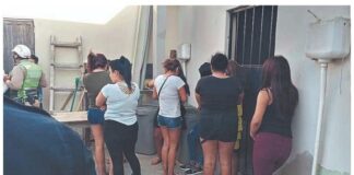 Once intervenidos en bar dan positivo al COVID-19 en Piura