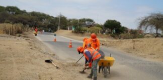 GORE ejecuta labores de mantenimiento rutinario en carretera departamental Marcavelica-Sullana