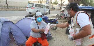 Comuna distrital continúa asistiendo a familiares de pacientes COVID
