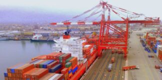 Economía mundial: ¿Cómo la crisis de los contenedores podría afectar al comercio internacional y a los consumidores?