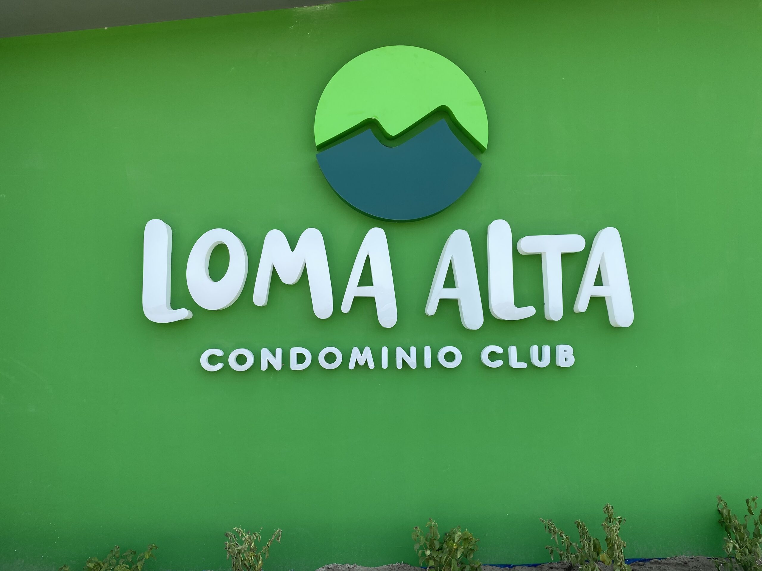 Loma Alta y CAPERA Inmobiliaria inauguran su nueva caseta de ventas