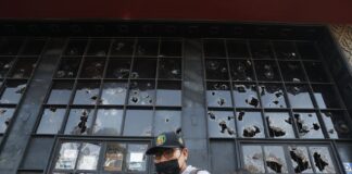 Así amaneció el centro de Lima tras desmanes registrados durante movilización