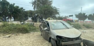 Extranjera muere en triple choque