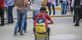 En el Perú el 27% de menores migrantes no van a la escuela