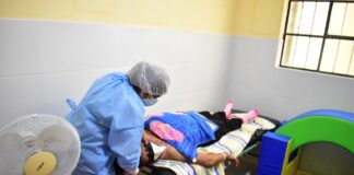 Treinta centros de salud de la región brindan terapia física gratuita a pacientes post covid-19