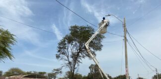 Más de 800 estudiantes se benefician con iluminación LED en Santa Julia