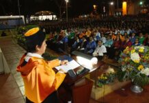 748 nuevos profesionales egresaron de la UDEP