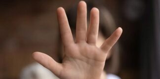 Proteger la integridad infantil: ¿Cómo evitar la violencia sobre nuestros hijos en épocas de internet y televisión?