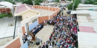 Director de Educación trató de impedir la sesión de concejo en I.E N° 1373 de Ollanta Humala