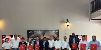 Productores de café piuranos intercambian experiencias en Colombia
