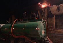 Piura: Serenazgo apaga incendio que se presentó en pleno centro de la ciudad