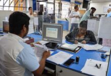 Comerciantes de flores inician proceso de formalización tras 10 años de espera