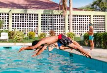 Futuros talentos de la natación se forman en escuela deportiva de Castilla