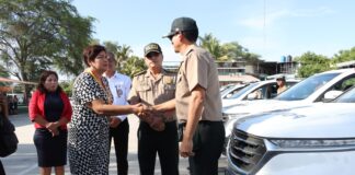 Regidoras de MPP participan en la entrega de 14 camionetas para mejorar la seguridad ciudadana en la región Piura