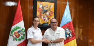 Alcalde de Piura solicita a la ministra de vivienda atender colapso de desagües