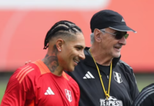 Fossati defiende a Paolo Guerrero: «Me importa un hue** lo que ellos piensen”