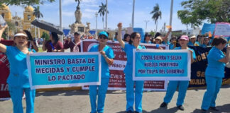Médicos advierten huelga nacional ante incumplimientos del Ejecutivo