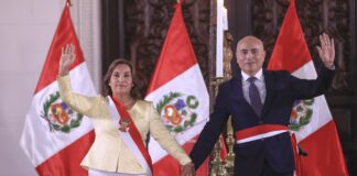 Francisco Whittembury jura como nuevo ministro de Vivienda en reemplazo de Hania Pérez de Cuéllar