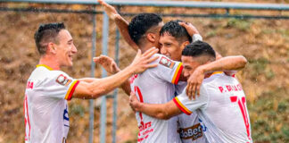 Grau se mete en la lucha: Albos se encuentran en zona de Copa Sudamericana