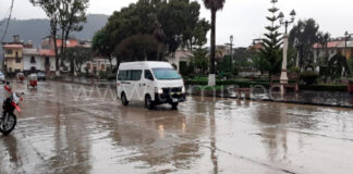 Gobierno declara en emergencia distritos de Piura por intensas lluvias