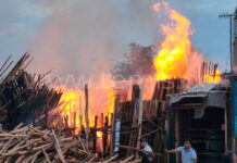 Incendio devora locales en la urbanización San Ramón de Piura