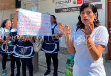 Piura: Docentes protestan por paralización de obra en I.E 016 Emilia Barcia Bonifatti