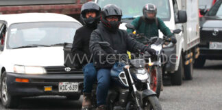 Gobierno prohíbe que motociclistas viajen con acompañante