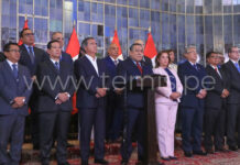 Dina Boluarte acepta renuncia del gabinete y hoy jurará nuevo Consejo de Ministros