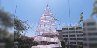 Vecinos cuestionan árbol navideño de S/ 20 mil instalado por la Municipalidad de Chiclayo