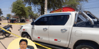 Balean alcalde de Suyo mientras se trasladaba en su camioneta por el distrito de Castilla
