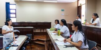 Capacitan a profesores de Sechura en estrategias didácticas