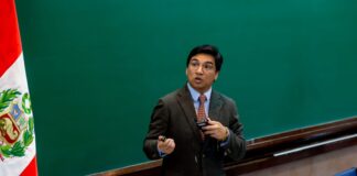 Docente de la UDEP advierte: La complejidad de los datos electorales genera desconfianza al votar.