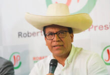 Sánchez Rechaza Elecciones Complementarias y apunta al JNE: «El pueblo no las reconocerá»