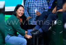 Keiko Fujimori se reúne con lustradores de calzado en el Centro de Lima