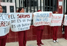 Obstetras de Piura protestan tras exclusión del proceso SERUMS