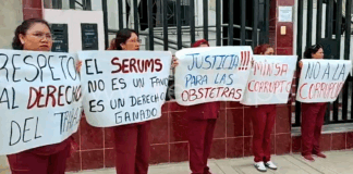 Obstetras de Piura protestan tras exclusión del proceso SERUMS