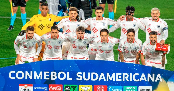 Cienciano perdió 2-0 ante Lanús y quedó obligado a remontar en la Copa Sudamericana Cienciano perdió 2-0 ante Lanús y quedó obligado a remontar en la Copa Sudamericana