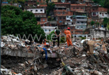 Rescate en La Guaira: socorristas intentan salvar a niño atrapado tras derrumbe de edificio