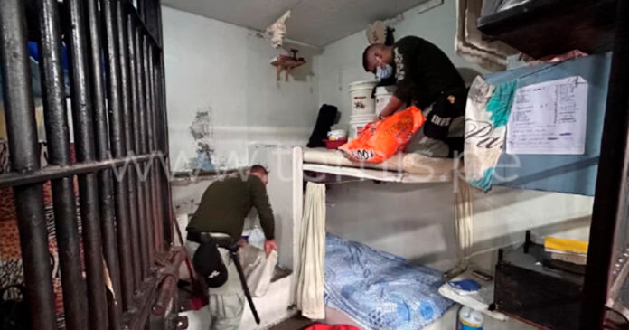INPE decomisa drogas y licor durante requisa en penal de Chachapoyas INPE decomisa drogas y licor durante requisa en penal de Chachapoyas