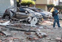 Sismo de 7,4 sacude Colombia y deja daños en edificaciones de varias ciudades Sismo de 7,4 sacude Colombia y deja daños en edificaciones de varias ciudades