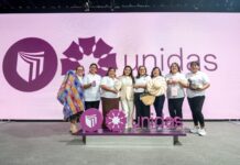 Mgtr. Kelly Acuña, recibe reconocimiento internacional por liderar el programa UNIDAS de la UCV